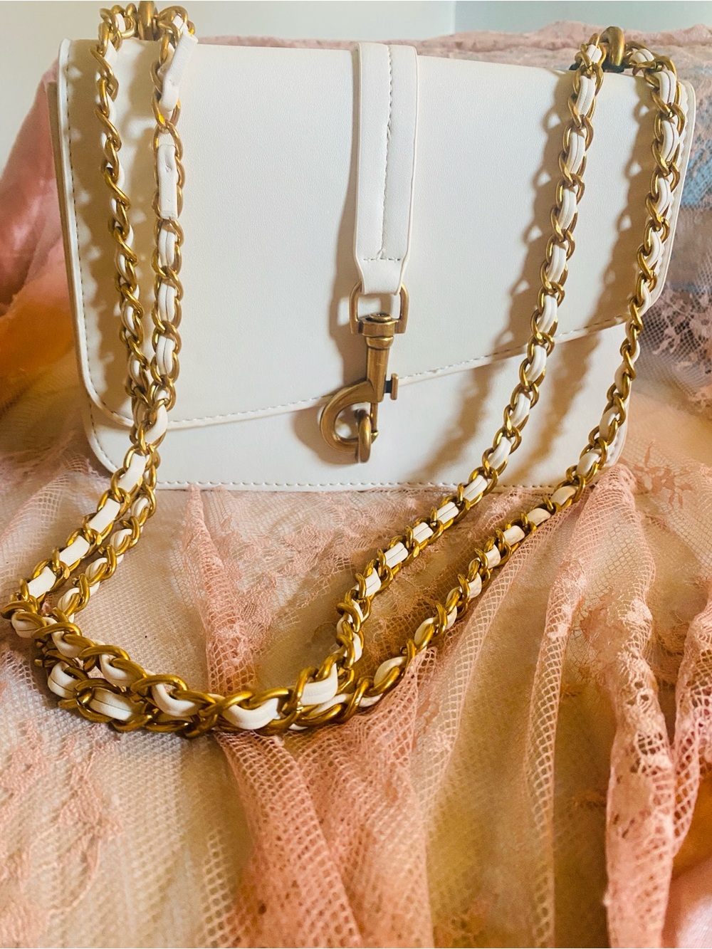 White Leather Crossbody Bag with Gold Chain Strap